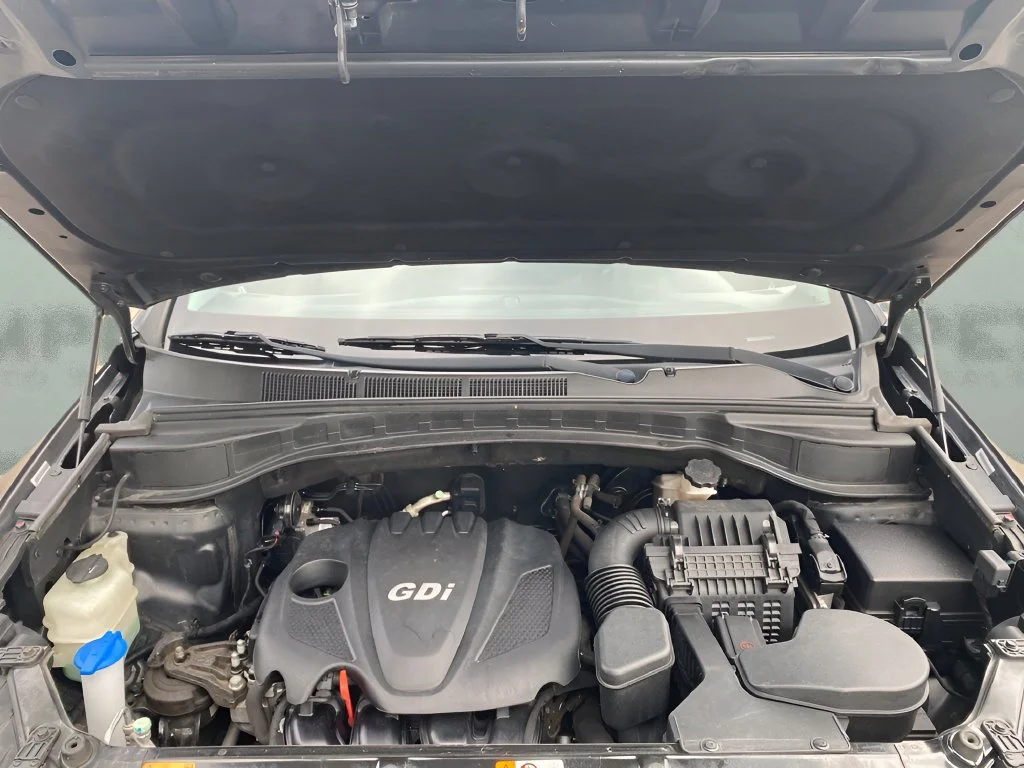 Used 2015  Hyundai  image 28
