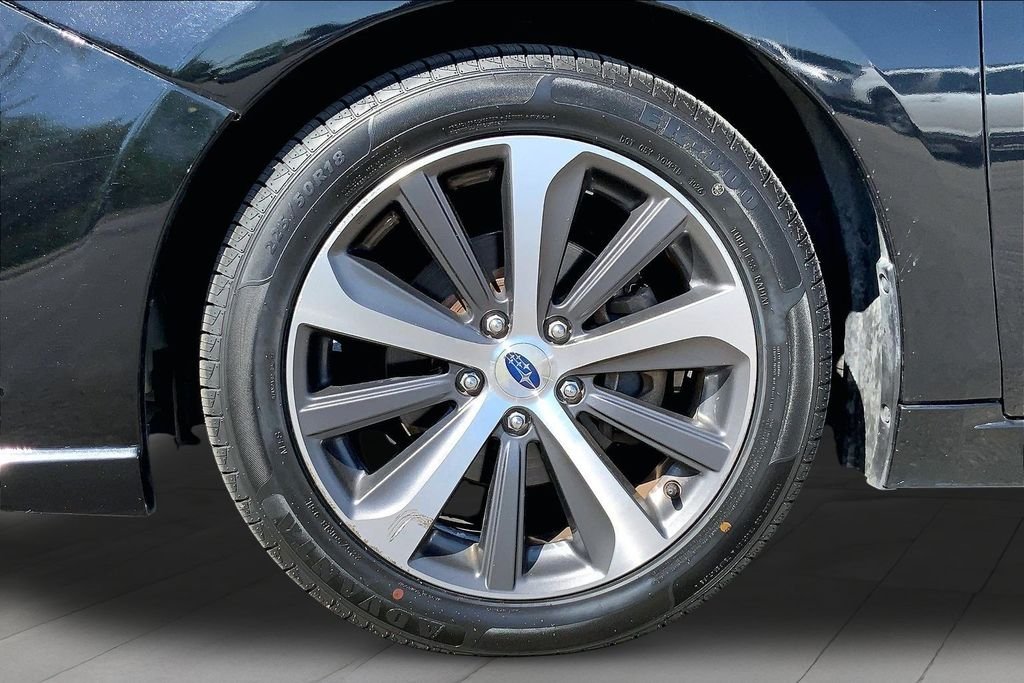 Used 2018 Black Subaru 2.5i image 34