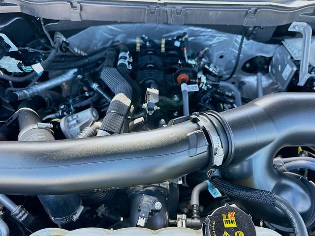 Used 2025 Black Ford Lariat image 31