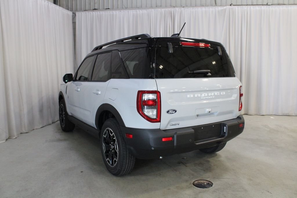 New 2026 Space White Metallic Ford Outer Banks image 25