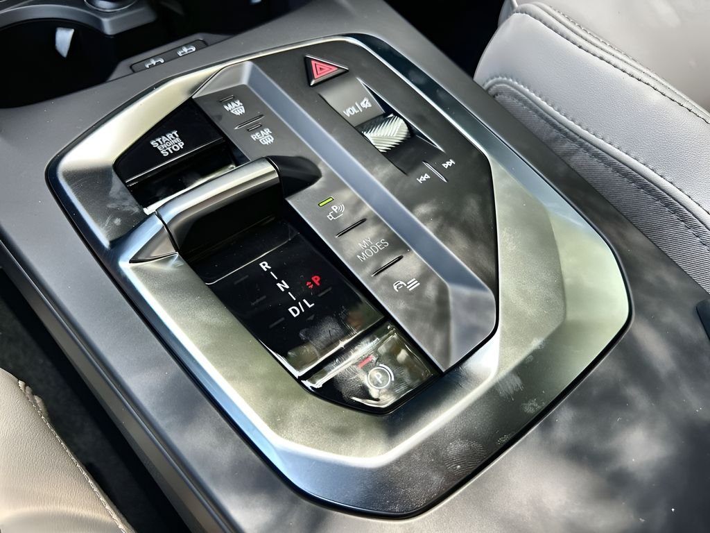 2026 BMW 2 Series 228 - Photo 24