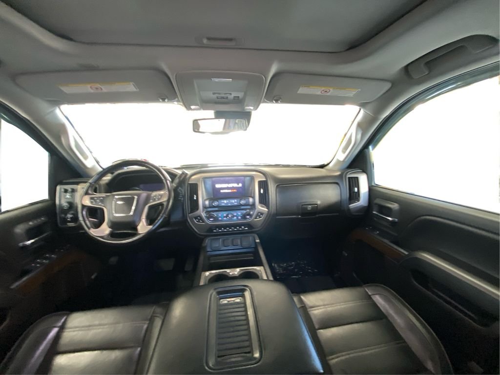 Used 2019 Black GMC Denali image 13