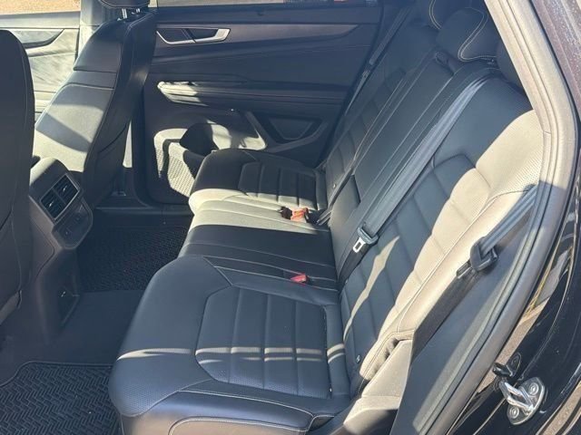 Used 2024  Volkswagen 2.0T SEL R-Line image 15