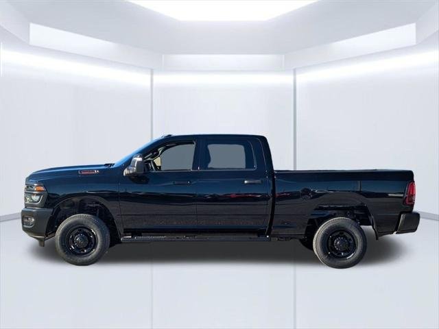 New 2026 Diamond Black Crystal Pearl-Coat Exterior Paint RAM TRADESMAN image 2