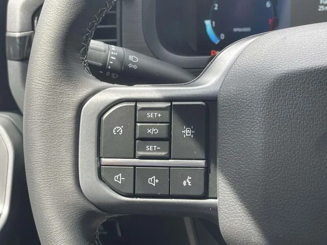 New 2026 Avalanche Ford XLT image 18
