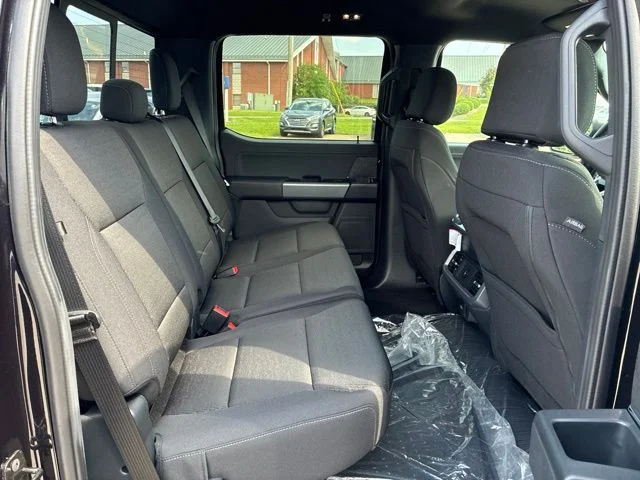 New 2026 Agate Black Metallic Ford XLT image 27