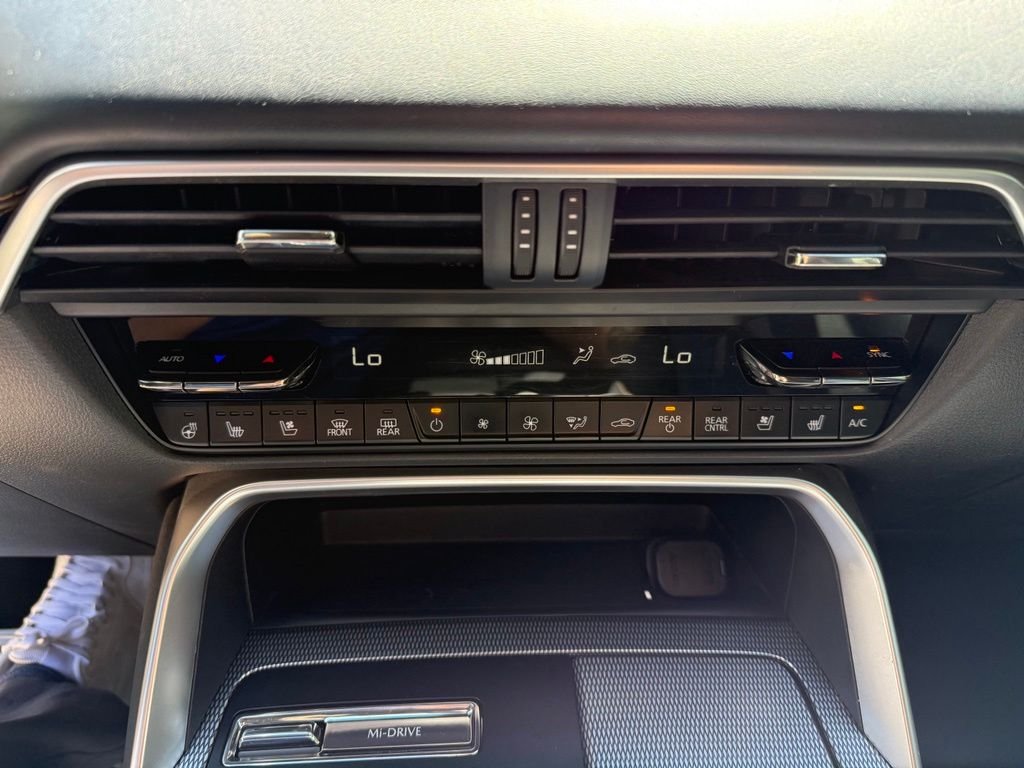 Used 2024 Blue Mazda Premium Plus image 18
