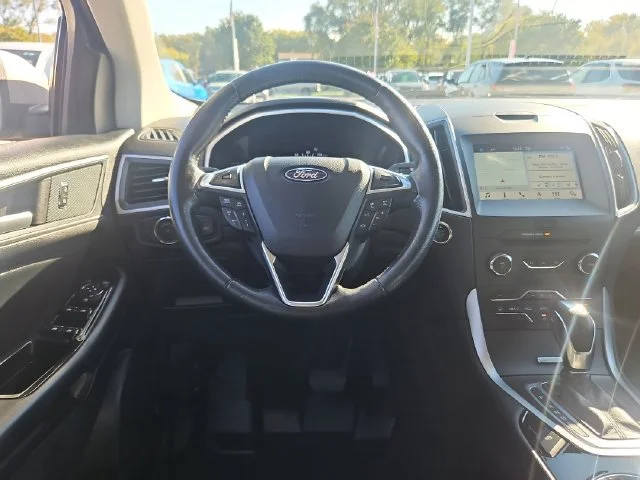 Used 2018 Gold Ford SEL image 14