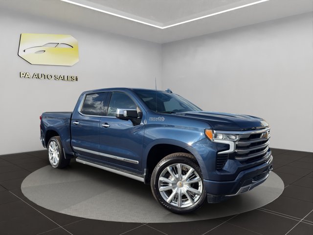 Used 2022 Northsky Blue Metallic Chevrolet High Country image 1