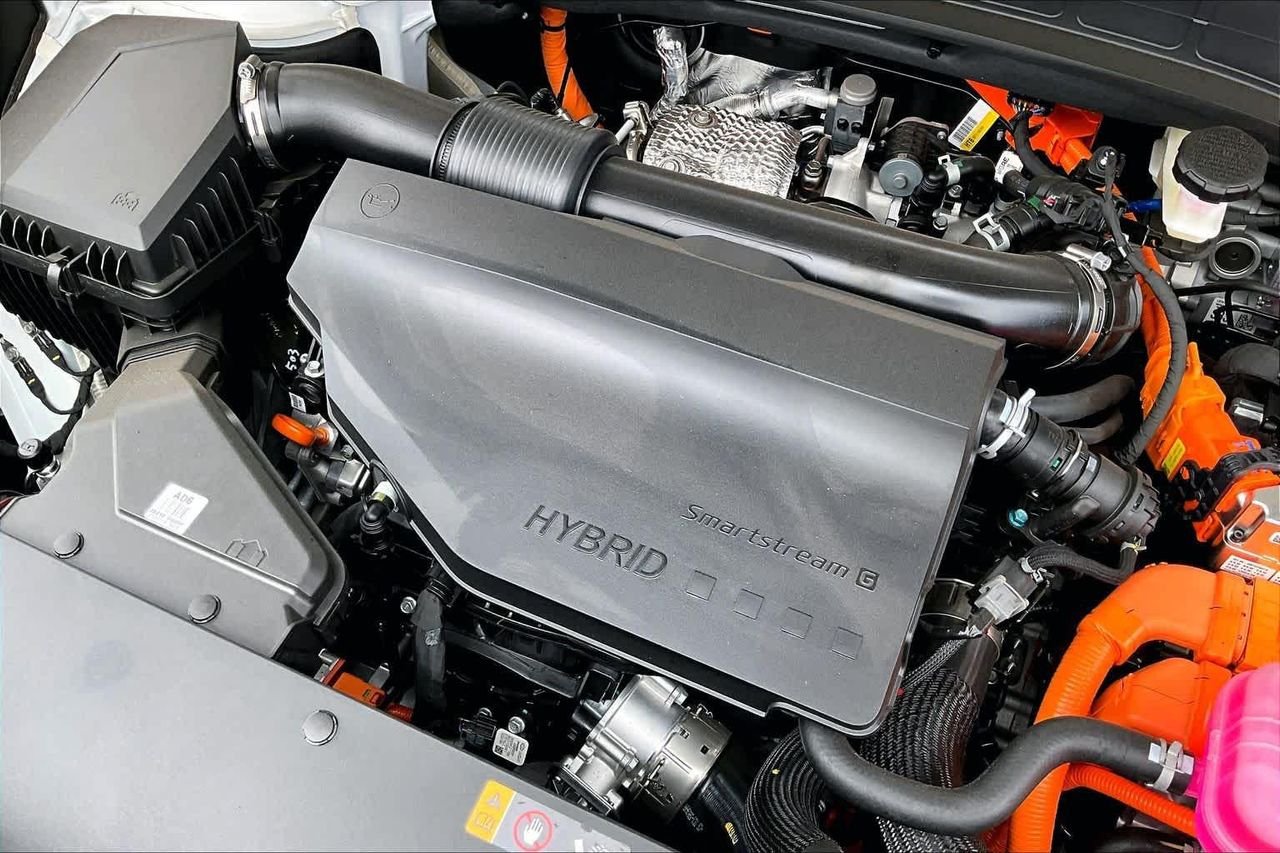 New 2026 Creamy White Pearl Hyundai SEL Premium 8P image 17