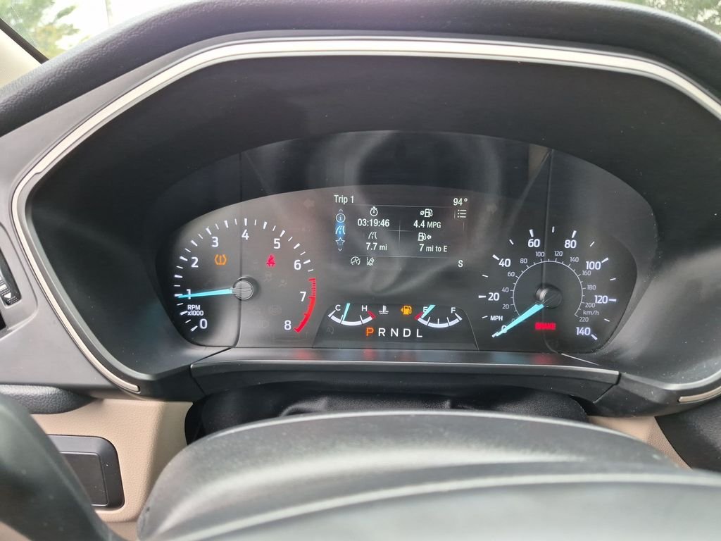 Used 2020 Black Metallic Ford SEL image 17