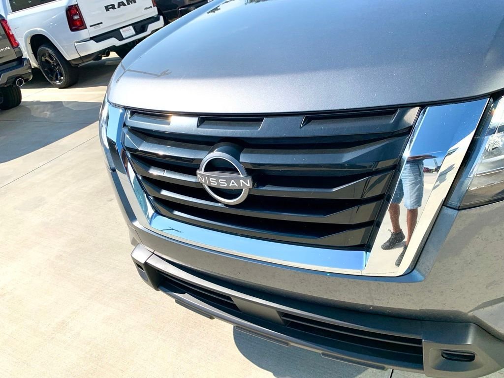 Used 2022 Nissan Pathfinder SV with VIN 5N1DR3BA2NC238299 for sale in D'Iberville, MS