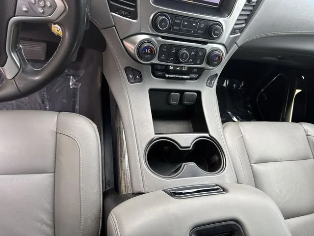 Used 2020 Gray Chevrolet LT image 26