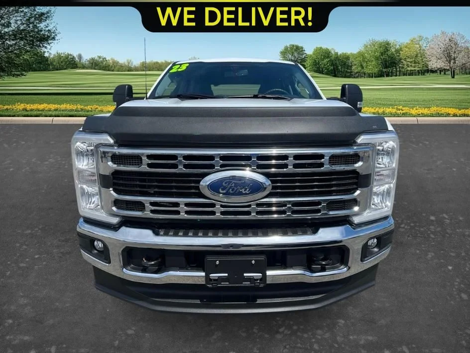 Used 2023 White Ford XLT image 2