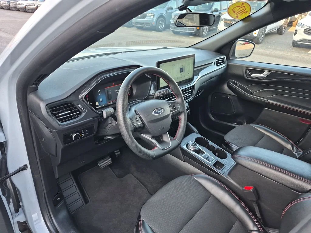 Used 2025 Space Silver Ford ST-Line image 13