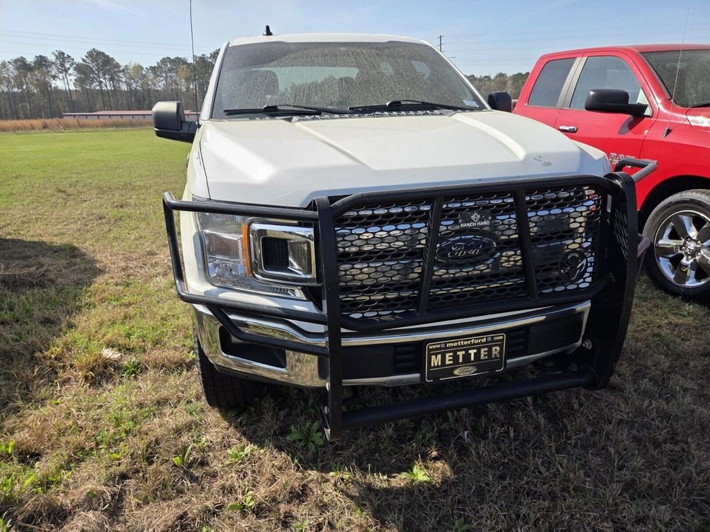 Used 2020 White Ford XLT image 3