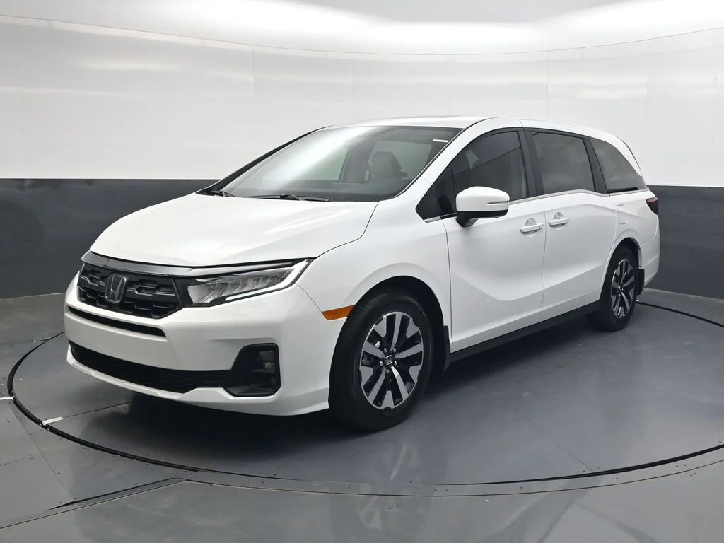 New 2026 Platinum White Pearl Honda EX-L image 8