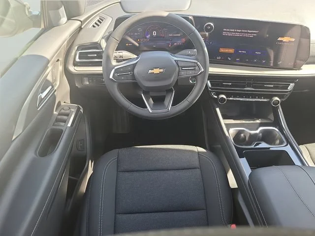 New 2026 Mosaic Black Metallic Chevrolet LT image 17