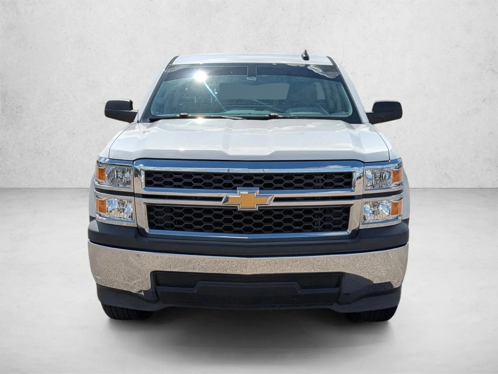 Used 2015 Summit White Chevrolet LS image 2