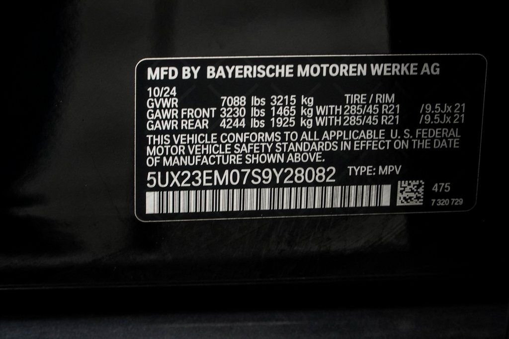 Used 2025 Black BMW xDrive40i image 40