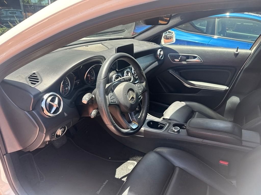 Used 2020 White Mercedes-Benz GLA 250 image 5
