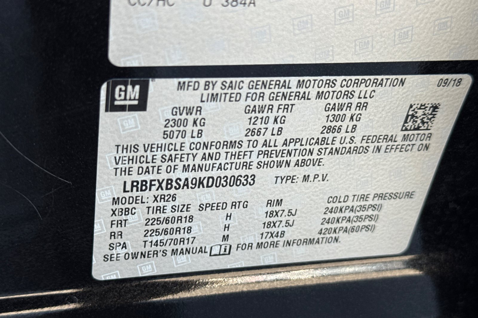 Used 2019 Ebony Twilight Metallic Buick Preferred image 28