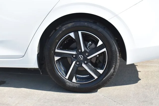 Used 2024 White Nissan SV image 8