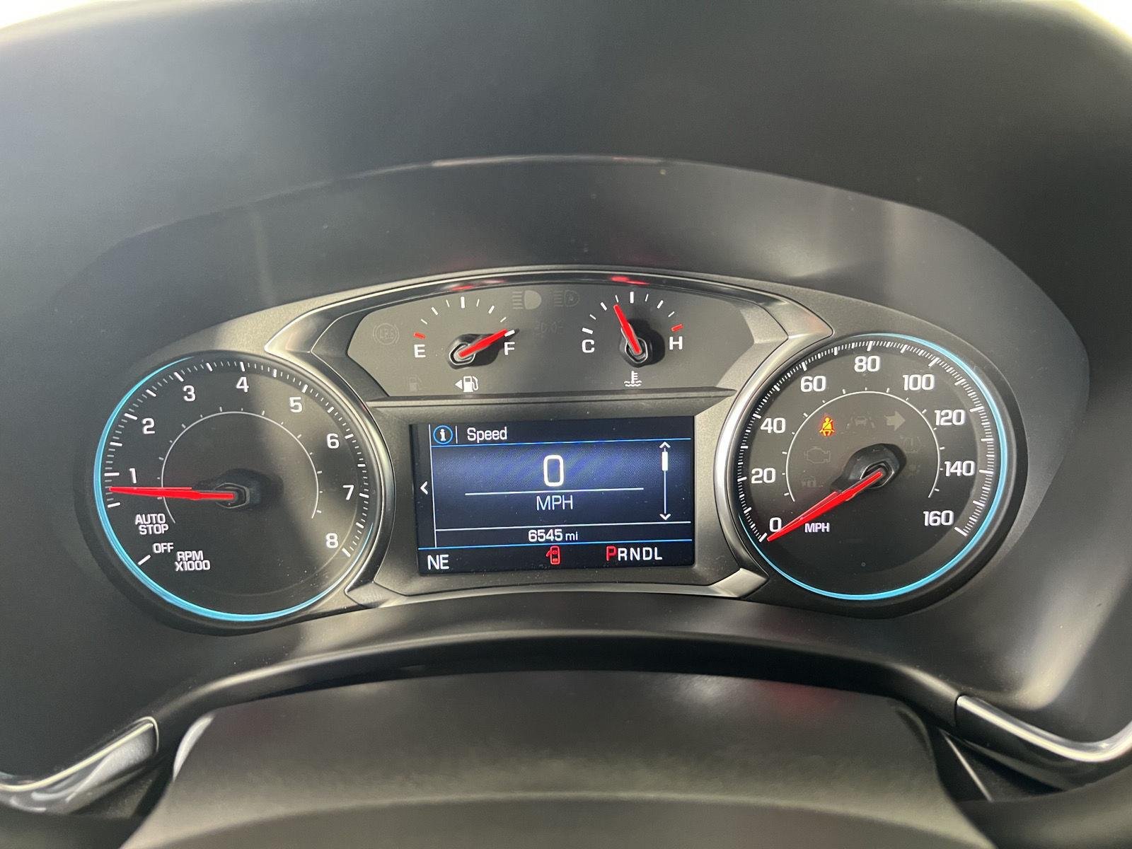 Used 2024 Lakeshore Blue Metallic Chevrolet LT image 10