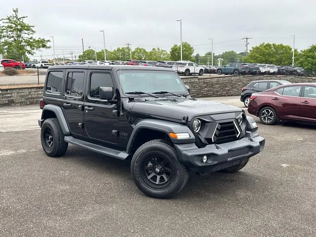 Used 2023 Black Jeep Sport S image 2