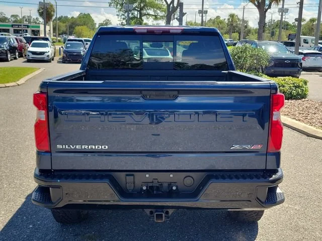 2022 Chevrolet Silverado 1500 ZR2 - Photo 9