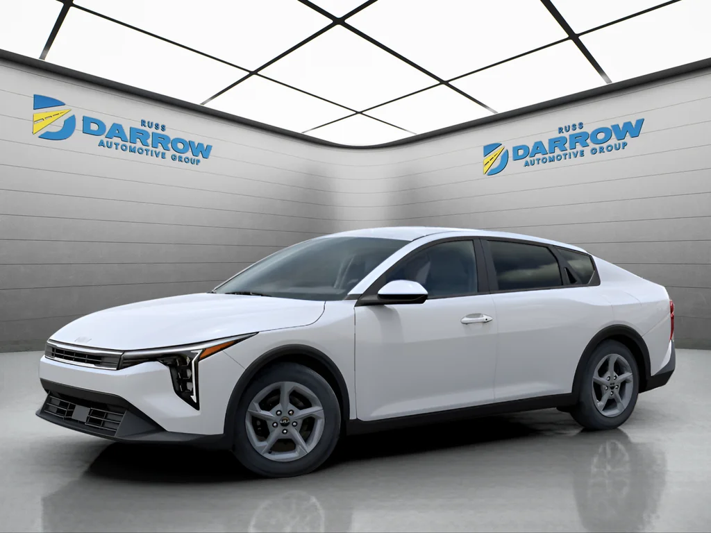 Used 2025 White Kia LXS image 1