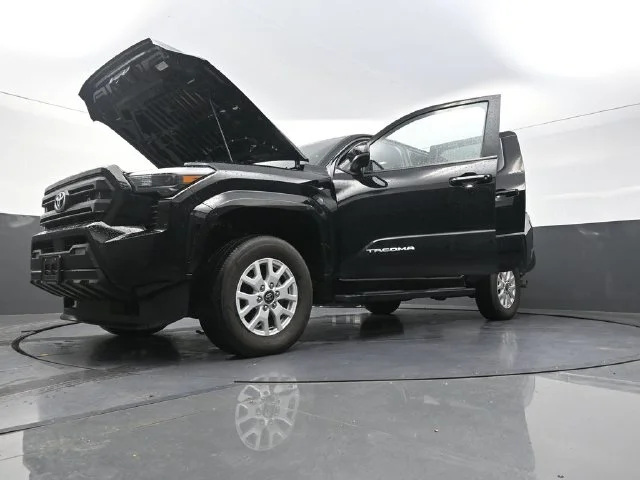 Used 2025 Black Toyota SR5 image 41