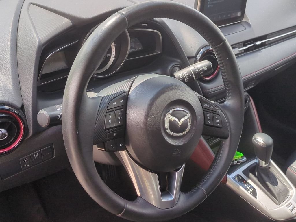 Used 2016 White Mazda Touring image 14