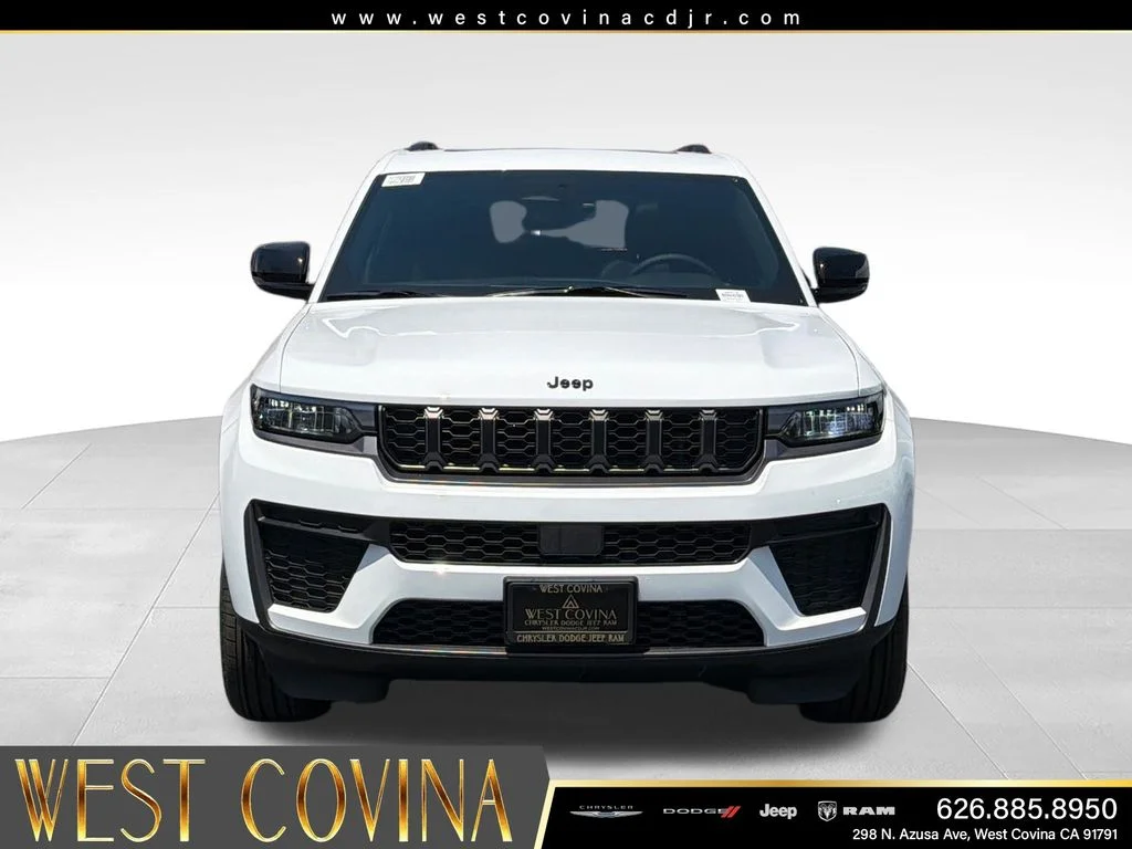 New 2026 Bright White Clear-Coat Exterior Paint Jeep Altitude image 8