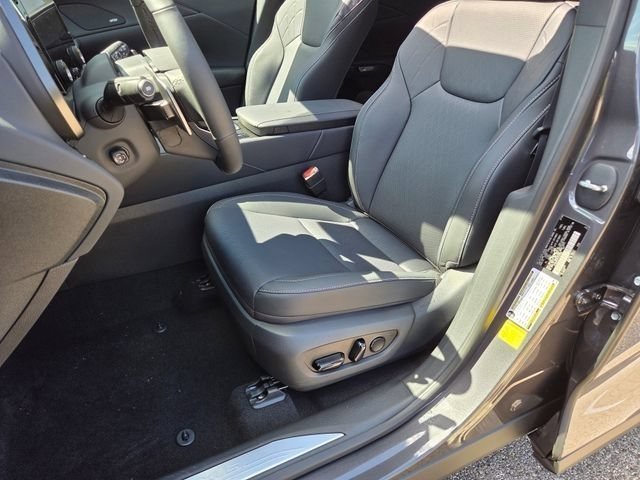 New 2026 Cloudburst Gray Lexus PREMIUM PLUS image 13