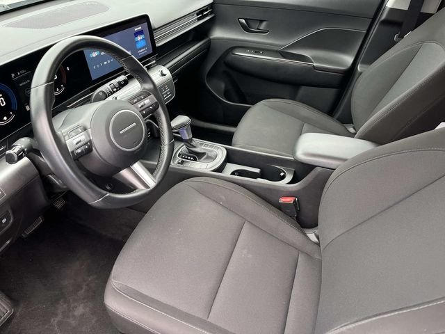 Used 2025 Gray Hyundai SEL image 23