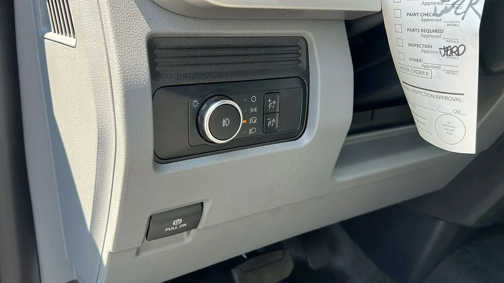 New 2024 Oxford White Ford F-450® XL image 11