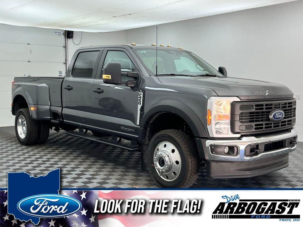 2026 Ford F-450 XL 4x4 Crew Cab 8' Box DRW's photo