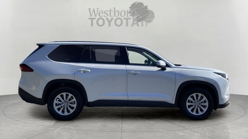 Used 2024 Beige Toyota XLE image 8