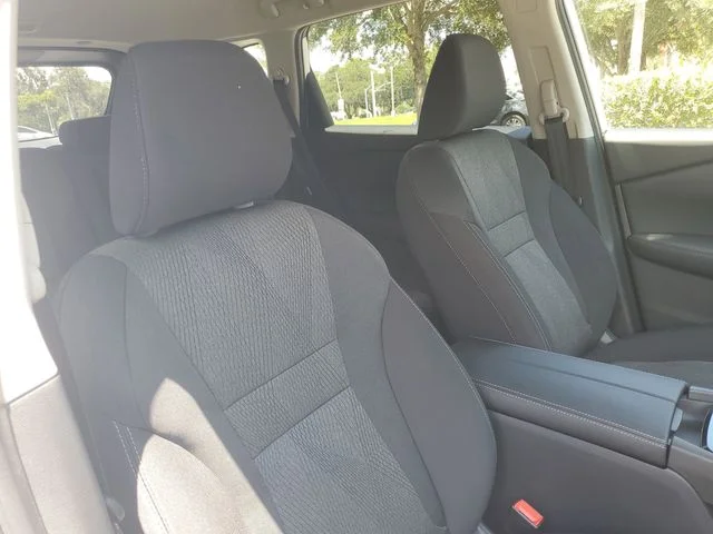 2026 Nissan Rogue SV - Photo 31