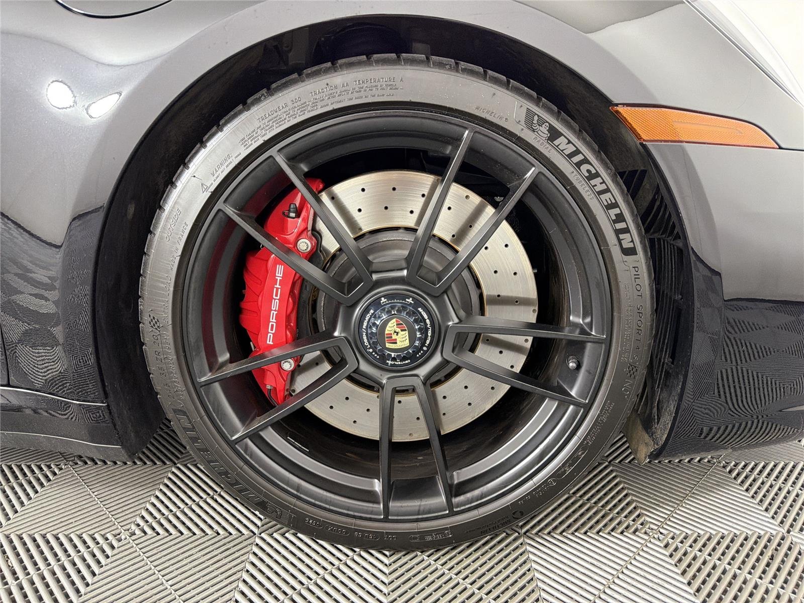 Used 2022  Porsche Carrera S image 12