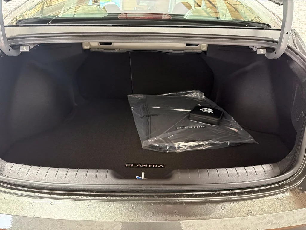 New 2026 Amazon Gray Hyundai SEL Sport Plus image 12