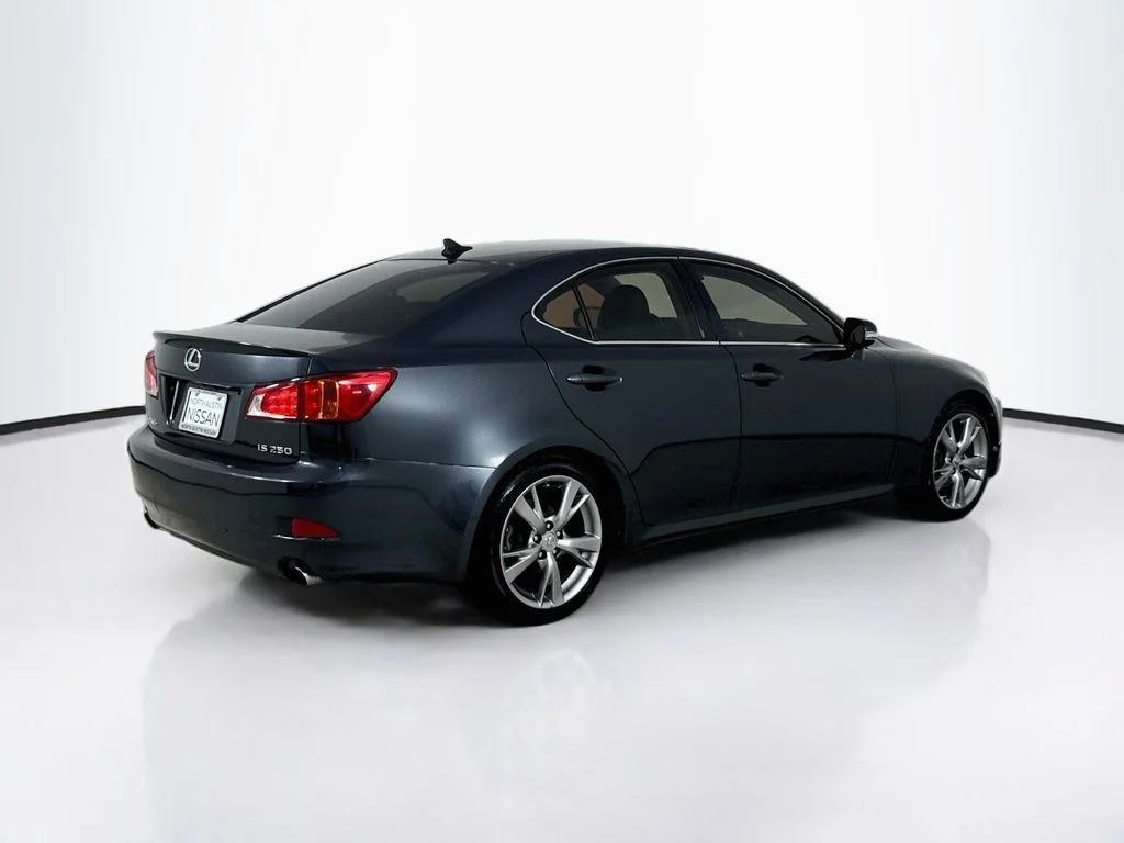 Used 2009 Gray Lexus 250 image 7