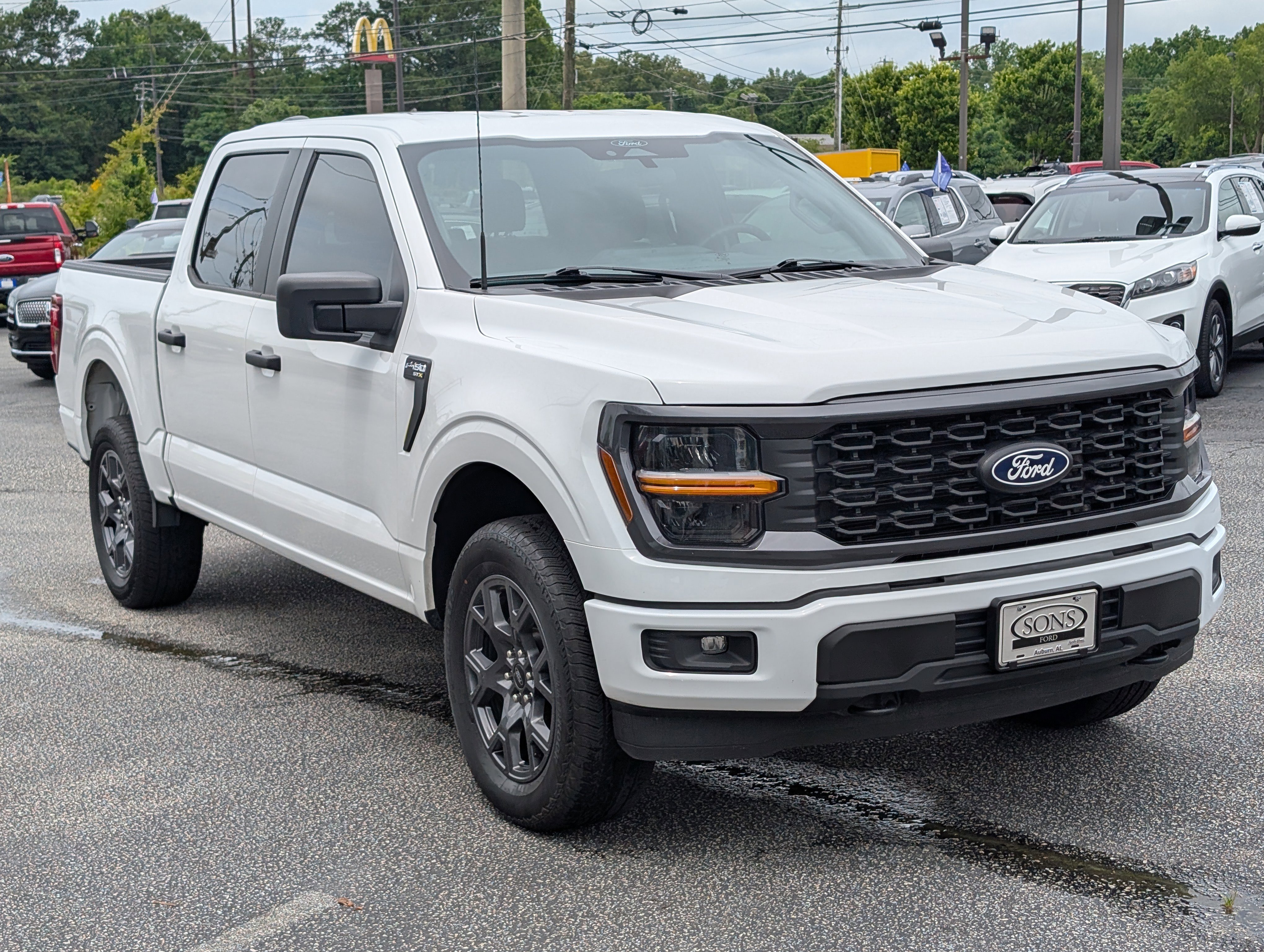 Certified Used 2024 Oxford White Clearcoat Ford STX image 4