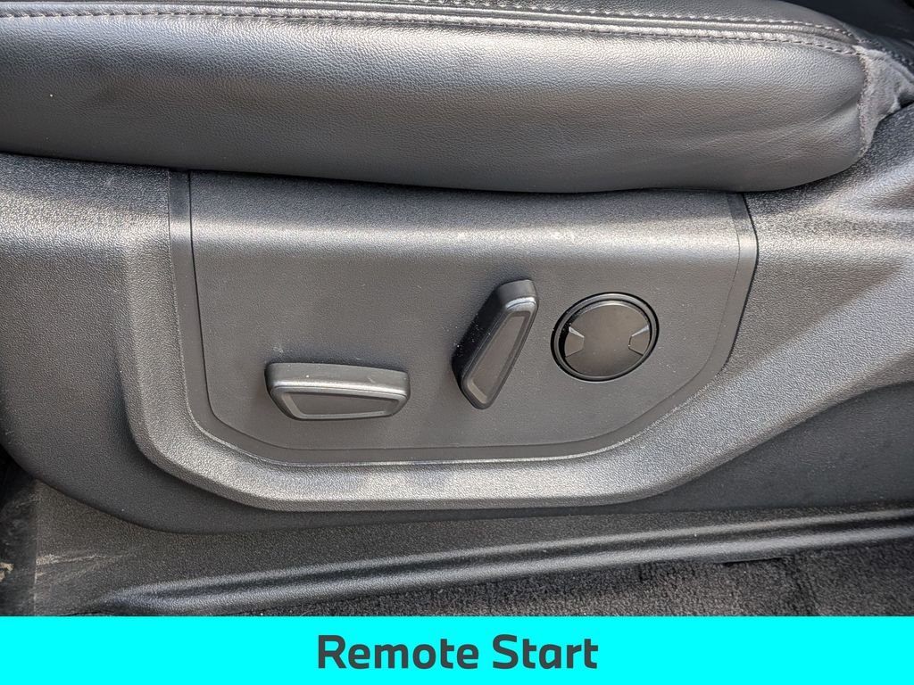 Used 2024 Black Ford XLT image 15
