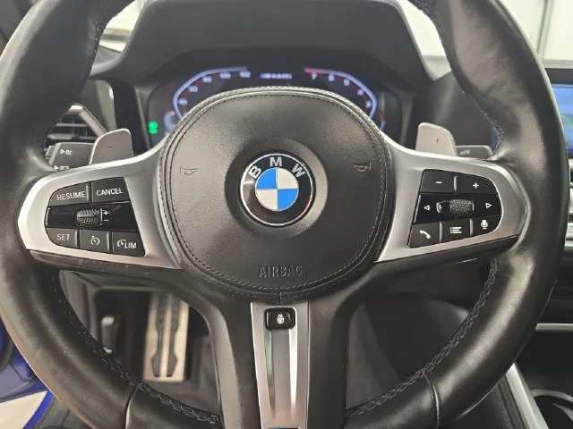 Used 2021 Portimao Blue Metallic BMW M440i xDrive image 27