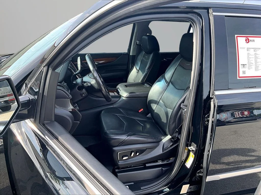 Used 2019 Black Cadillac Premium Luxury image 25