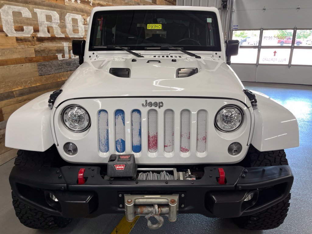Used 2017 Bright White Clearcoat Jeep Rubicon image 6