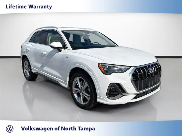 2020 Audi Q3 S line Premium