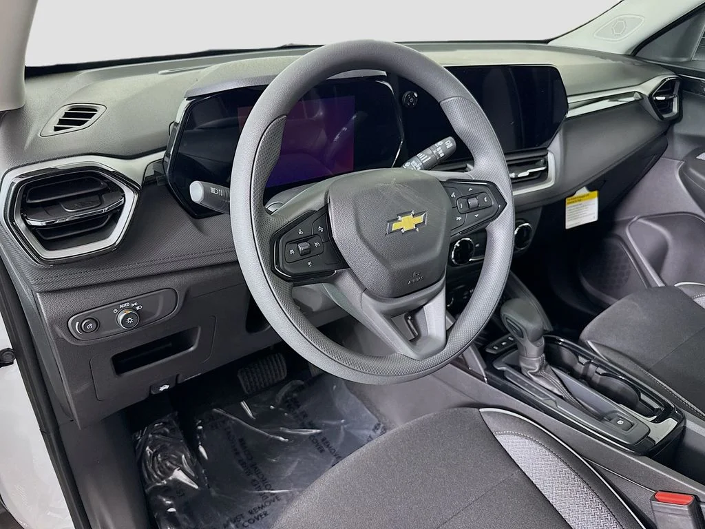 New 2026 White Chevrolet LS image 9